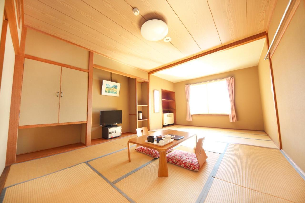Shiga Swiss Inn ชิกะโคเก็น ภายนอก รูปภาพ